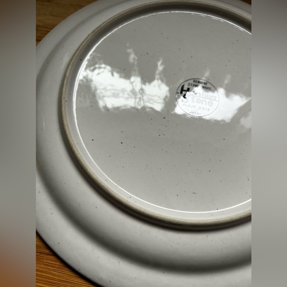 Large Vintage Stoneware Plate - Picture 9 of 13